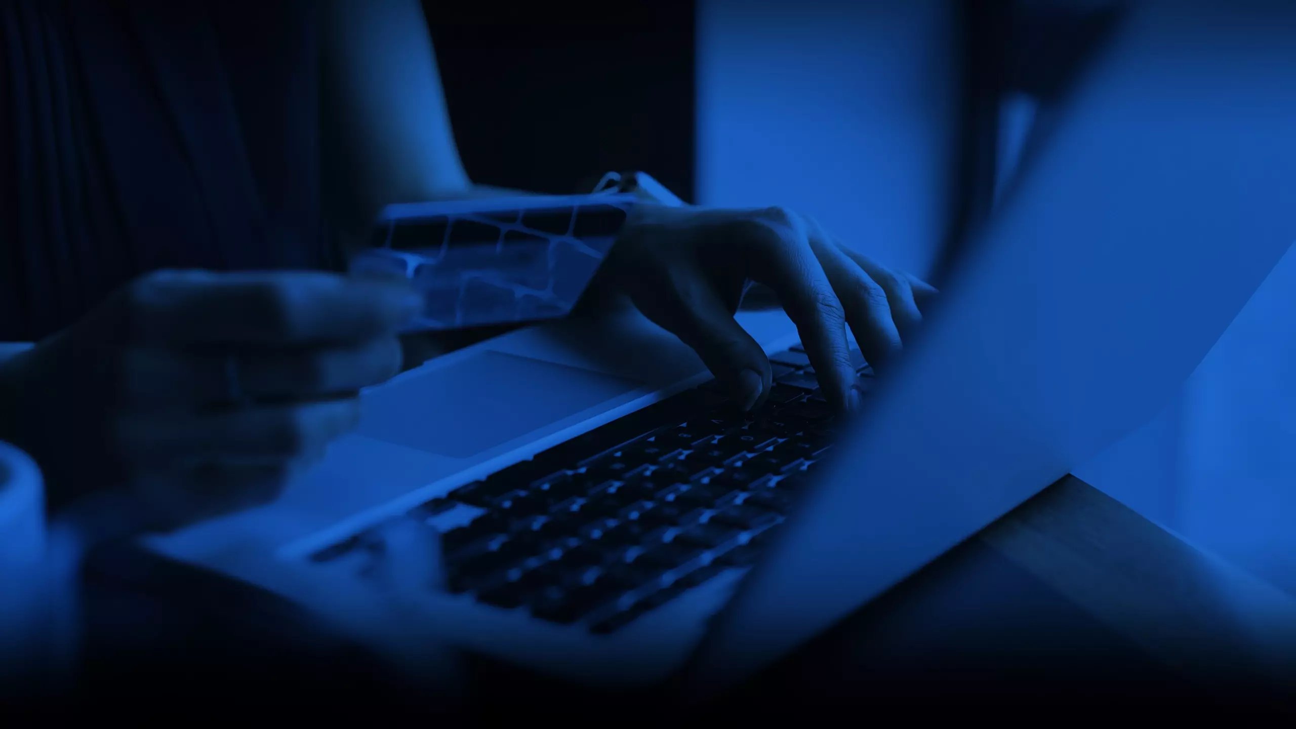 Online creative collaboration for retail customers-1